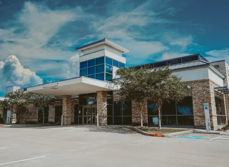 Exterior of ER facility in Houston.
